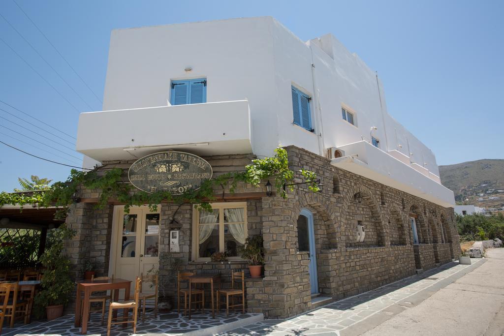 Louiza Hotel Parikia  Bagian luar foto